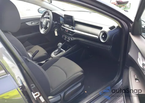 2024 Kia Forte Lxs из США, поврежденный, VIN 3KPF24AD7RE739464